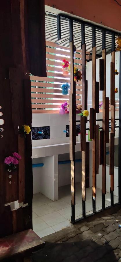 Adchara Mansion Otel Chiang Rai Dış mekan fotoğraf